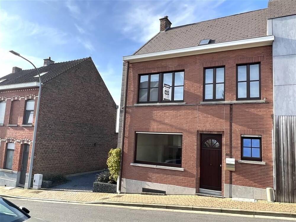 Huis te  huur in Ronse 9600 950.00€ 3 slaapkamers 124.00m² - Zoekertje 305999