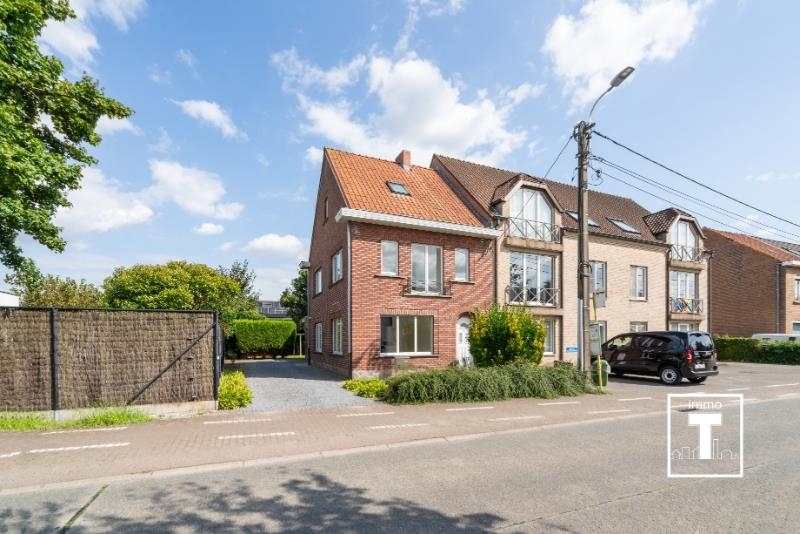 Huis te  koop in De Pinte 9840 375000.00€ 3 slaapkamers 149.00m² - Zoekertje 305643