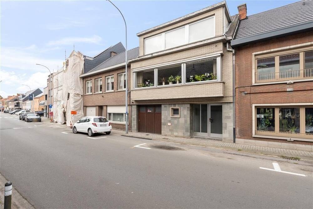 Huis te  koop in Stekene 9190 279000.00€ 3 slaapkamers 225.00m² - Zoekertje 305623