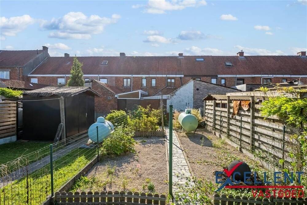 Huis te  koop in Deinze 9800 169000.00€ 2 slaapkamers 105.00m² - Zoekertje 307080