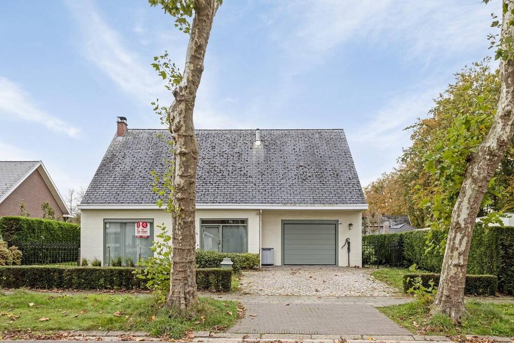 Huis te  in Hofstade 1981 635000.00€ 5 slaapkamers 248.00m² - Zoekertje 306932