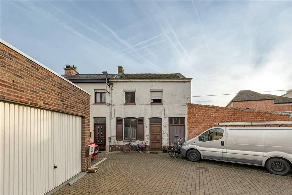 Huis te  koop in Oudegem 9200 109000.00€ 2 slaapkamers 81.00m² - Zoekertje 307137