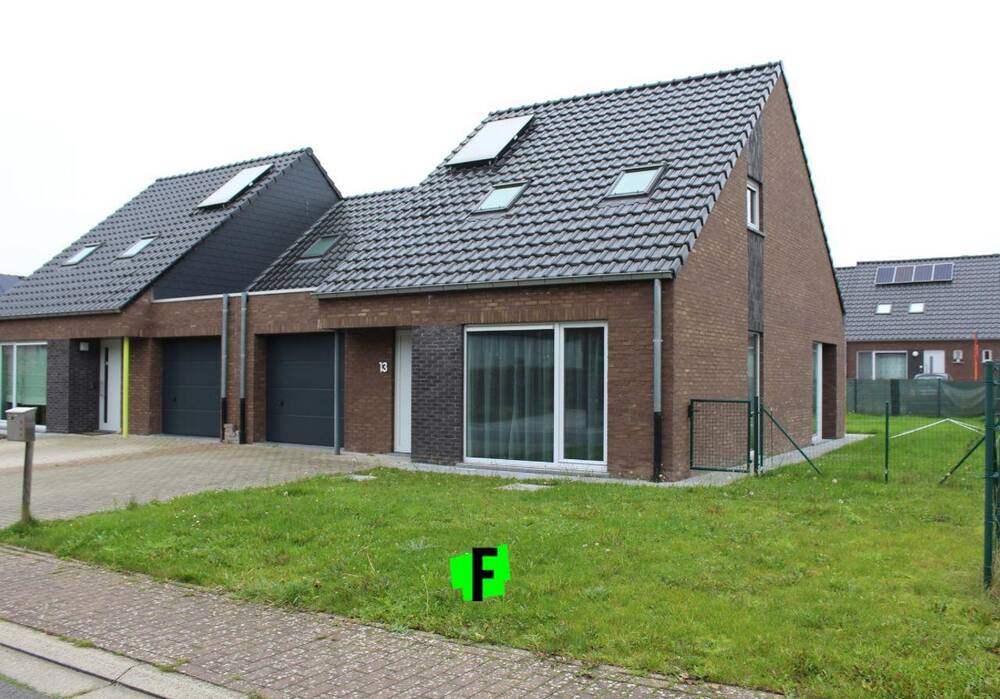 Huis te  huur in Zottegem 9620 1015.00€ 3 slaapkamers 132.00m² - Zoekertje 309367