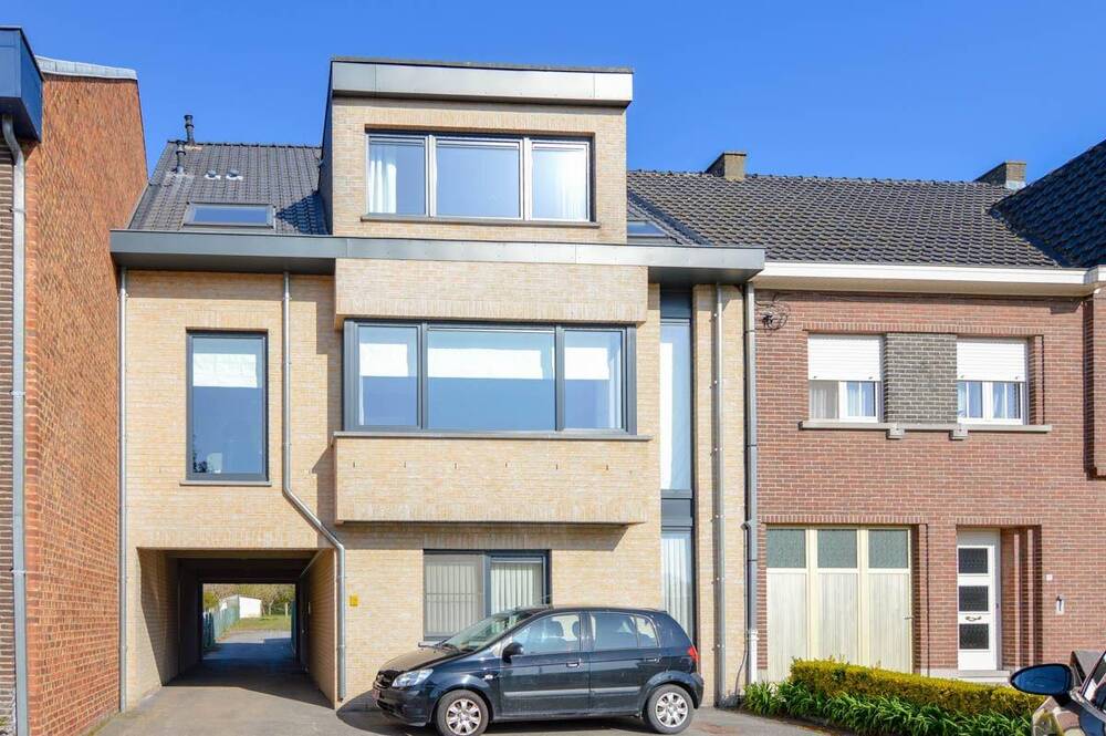 Duplex te  huur in Herzele 9550 775.00€ 3 slaapkamers m² - Zoekertje 309170