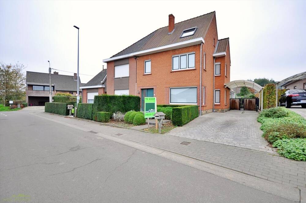 Huis te  koop in Kluisbergen 9690 365000.00€ 4 slaapkamers 211.00m² - Zoekertje 310082