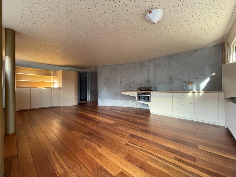 Appartement te  huur in Gent 9000 875.00€ 1 slaapkamers 72.00m² - Zoekertje 310104