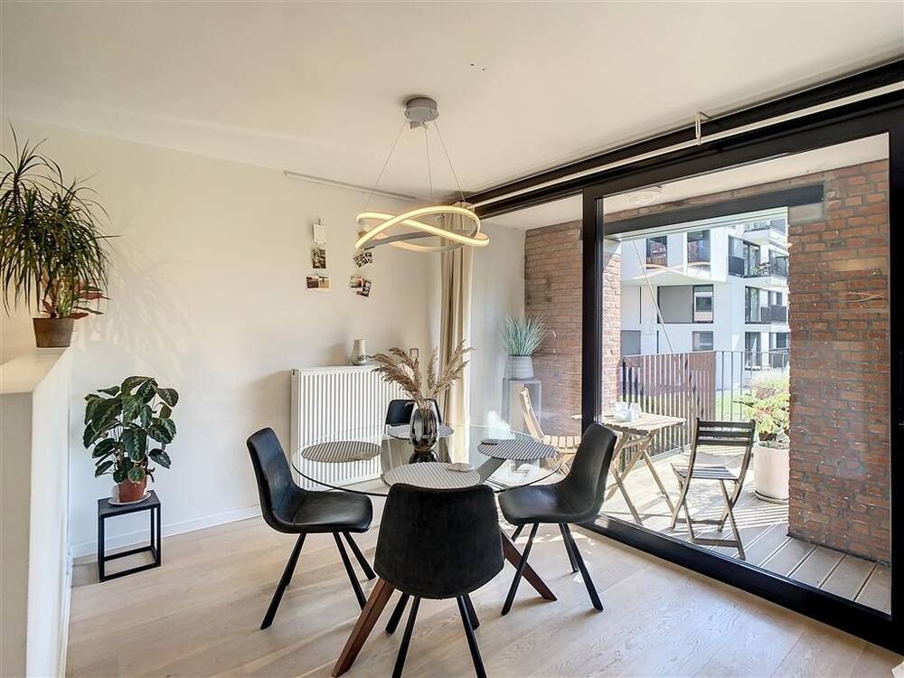 Appartement te  huur in Gent 9000 895.00€ 1 slaapkamers 60.00m² - Zoekertje 308910