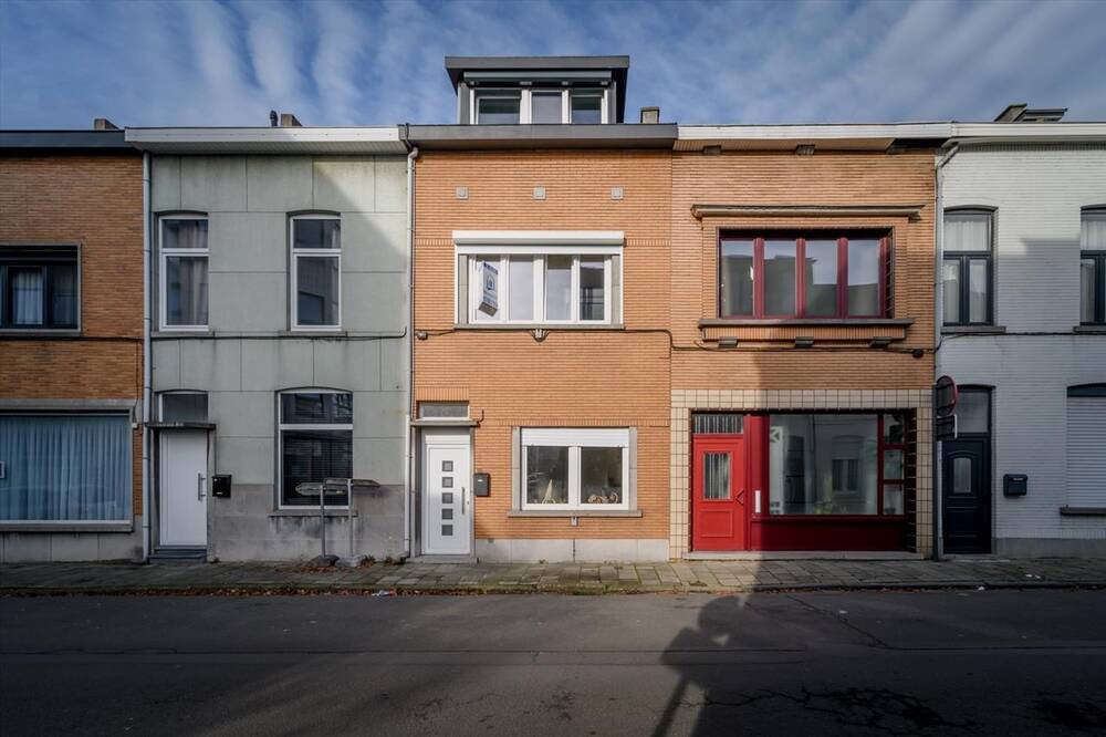 Huis te  koop in Aalst 9300 299000.00€ 3 slaapkamers 135.00m² - Zoekertje 310582