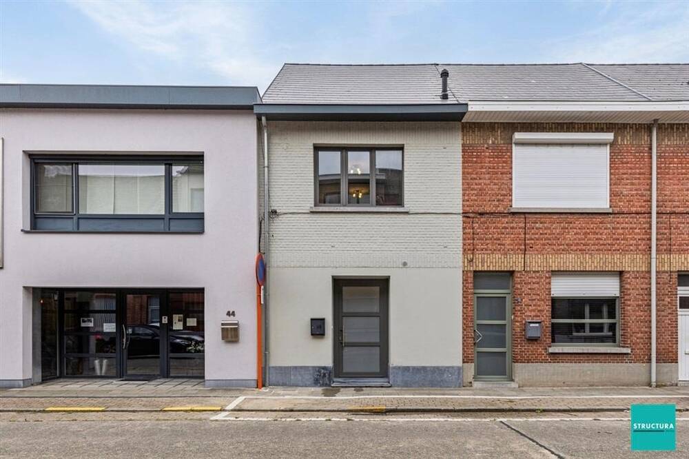 Huis te  koop in Lebbeke 9280 285000.00€ 3 slaapkamers 130.50m² - Zoekertje 310411