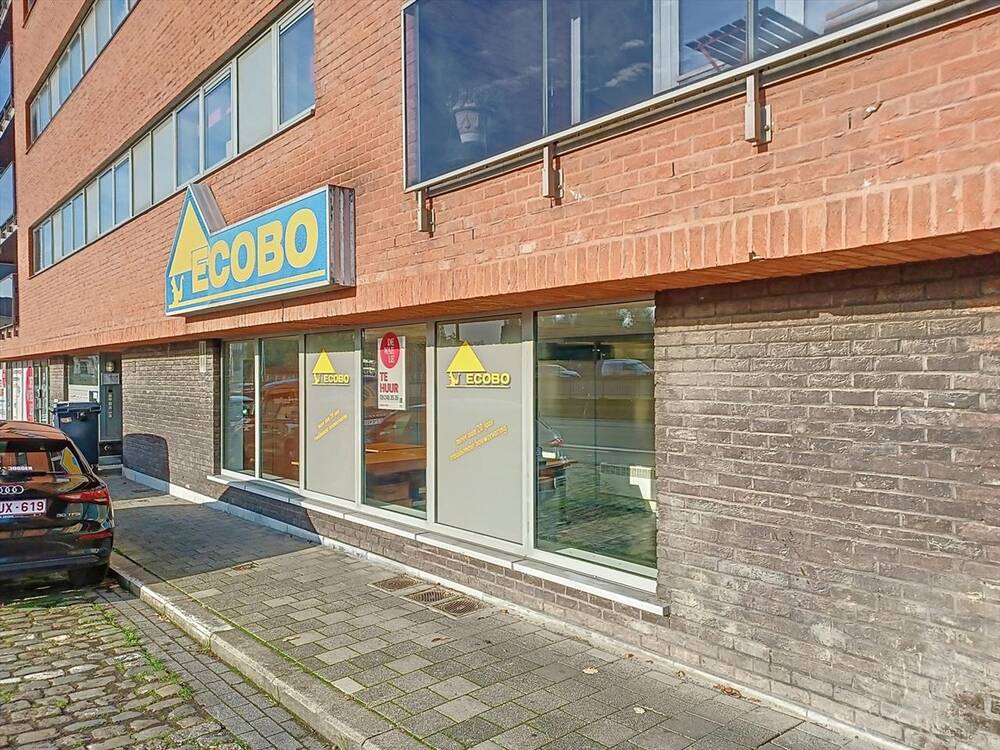 Handelszaak te  huur in Gent 9000 850.00€  slaapkamers 0.00m² - Zoekertje 311974