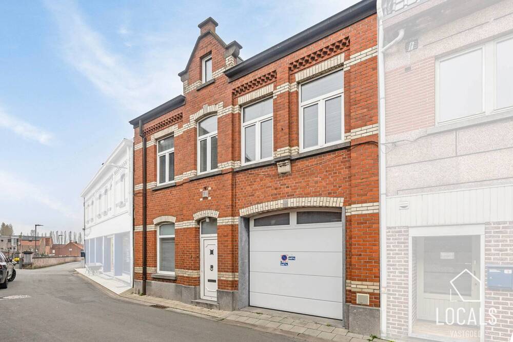 Huis te  koop in Meerbeke 9402 320000.00€ 4 slaapkamers 194.00m² - Zoekertje 311510