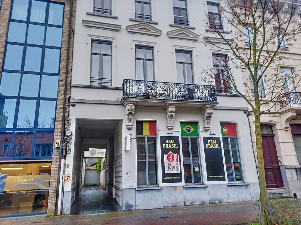 Handelszaak te  huur in Gent 9000 2585.00€  slaapkamers 0.00m² - Zoekertje 312059