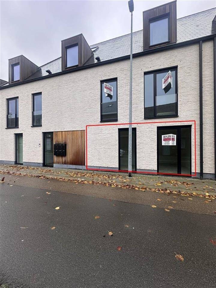 Appartement te  huur in Dendermonde 9200 920.00€ 2 slaapkamers m² - Zoekertje 312837