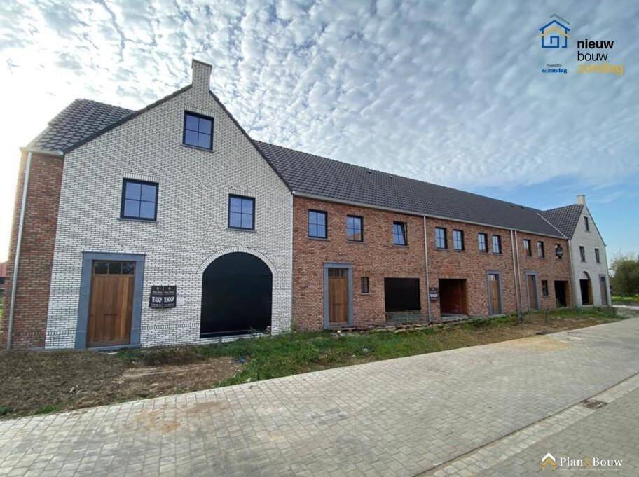 Huis te  koop in Deinze 9800 403221.00€ 3 slaapkamers m² - Zoekertje 313635