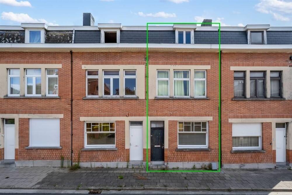 Huis te  koop in Hofstade 9308 169500.00€ 3 slaapkamers 127.00m² - Zoekertje 313531