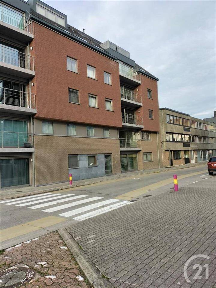 Appartement te  huur in Ninove 9400 670.00€ 1 slaapkamers 75.00m² - Zoekertje 312723