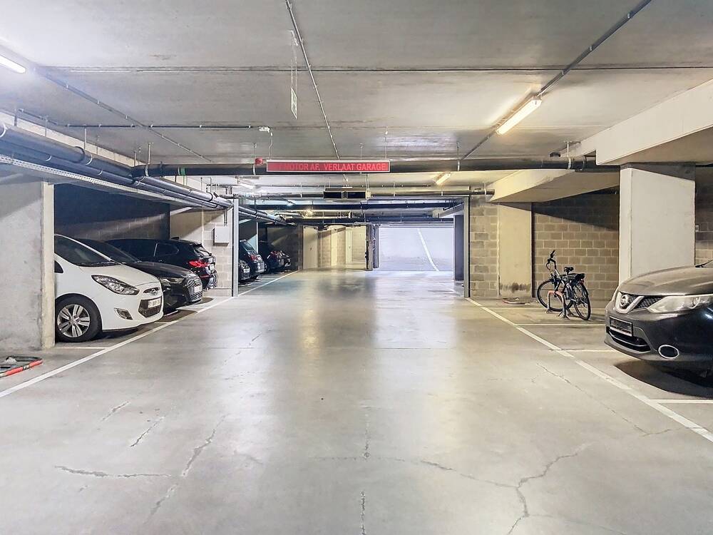 Parking te  huur in Gent 9000 85.00€  slaapkamers m² - Zoekertje 314009