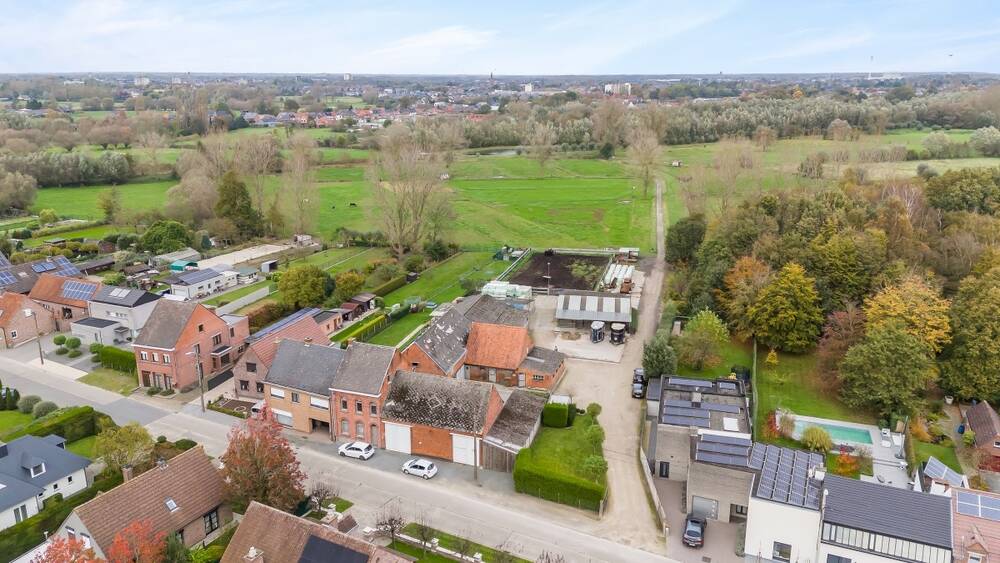 Boerderij te  koop in Lebbeke 9280 629000.00€ 3 slaapkamers 240.00m² - Zoekertje 321781