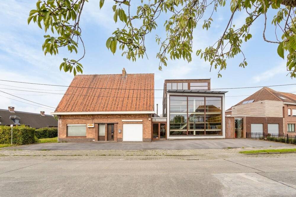 Huis te  koop in Sleidinge 9940 549000.00€ 3 slaapkamers 523.00m² - Zoekertje 322451