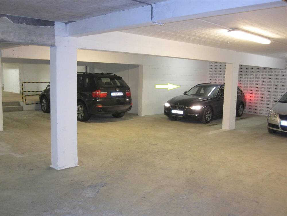 Parking te  huur in Gent 9000 95.00€  slaapkamers m² - Zoekertje 366664